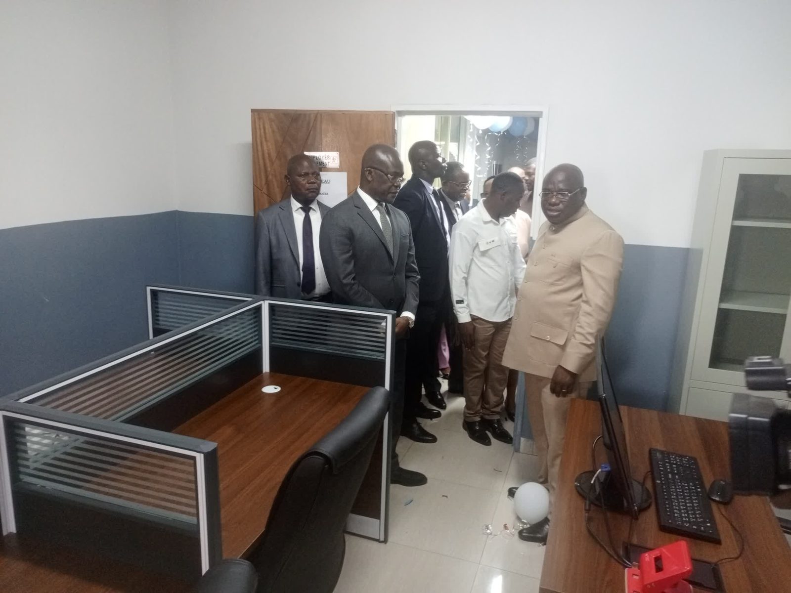 Bureaux rénovés de l'avenue Lukusa